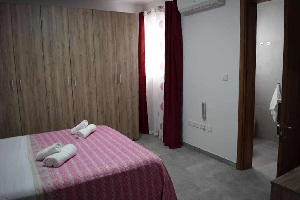 Lovely 3-bedroom In L-iklin * Iklin